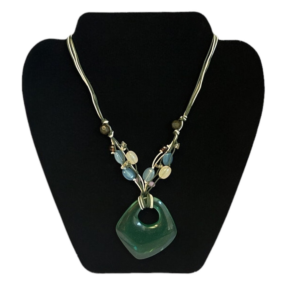 Avon Vintage Green Resin Beaded Fashion Statement Necklace